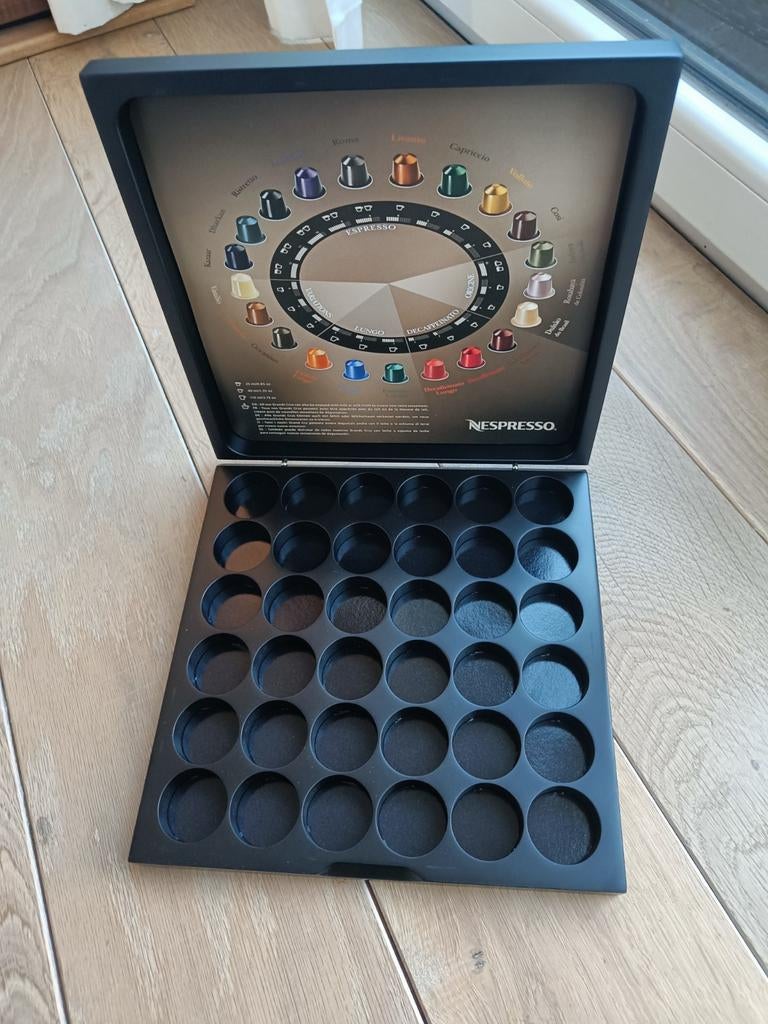 Nespresso capsuledoos, Ophalen of Verzenden, Zo goed als nieuw