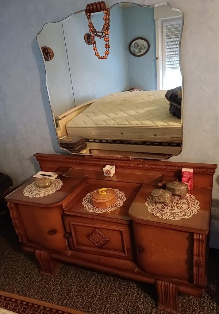 Coiffeuse ancienne, Enlèvement, Comme neuf