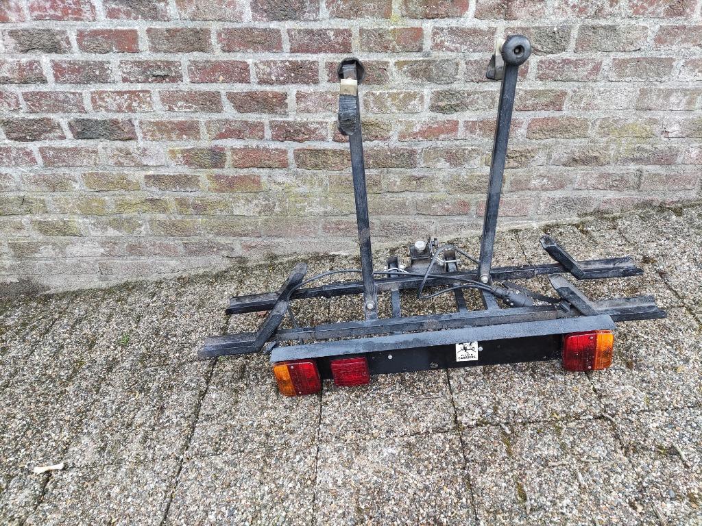 Fietsendrager, Ophalen, Elektrische fiets, Zo goed als nieuw, 2 fietsen