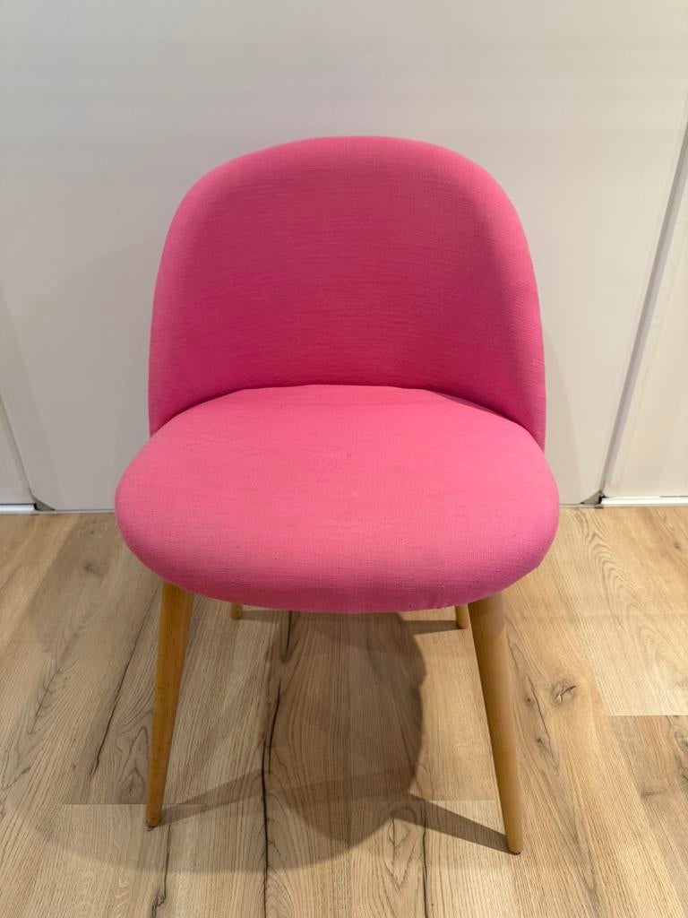fuchsia roze houten stoel (optioneel met extra kussen), Huis en Inrichting, Ophalen