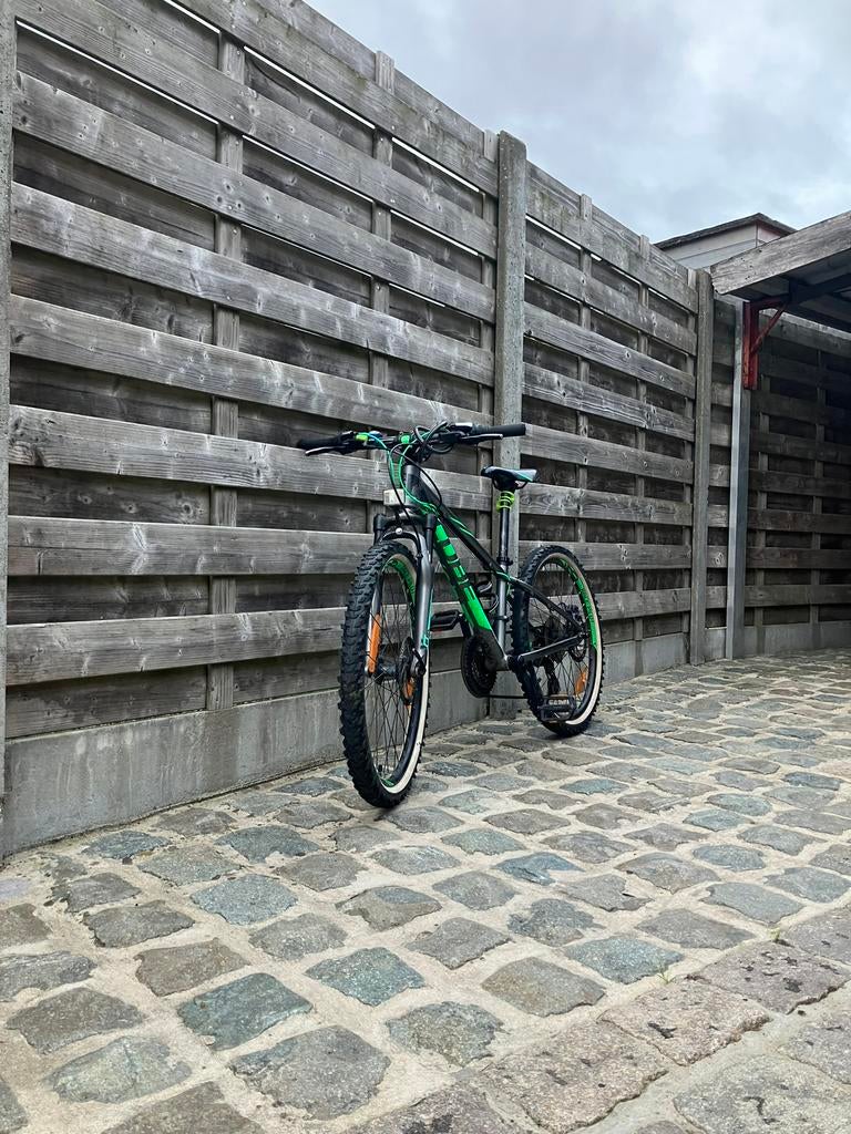 Cube fiets, Tuin en Terras, Schuttingen, Ophalen, Gebruikt, Aluminium