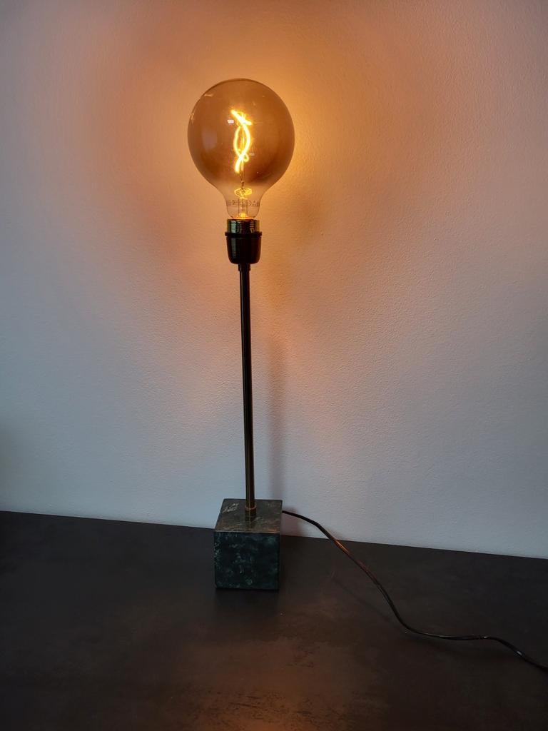 Landelijke tafellamp / bureaulamp met marmervoet, Enlèvement ou Envoi, Comme neuf