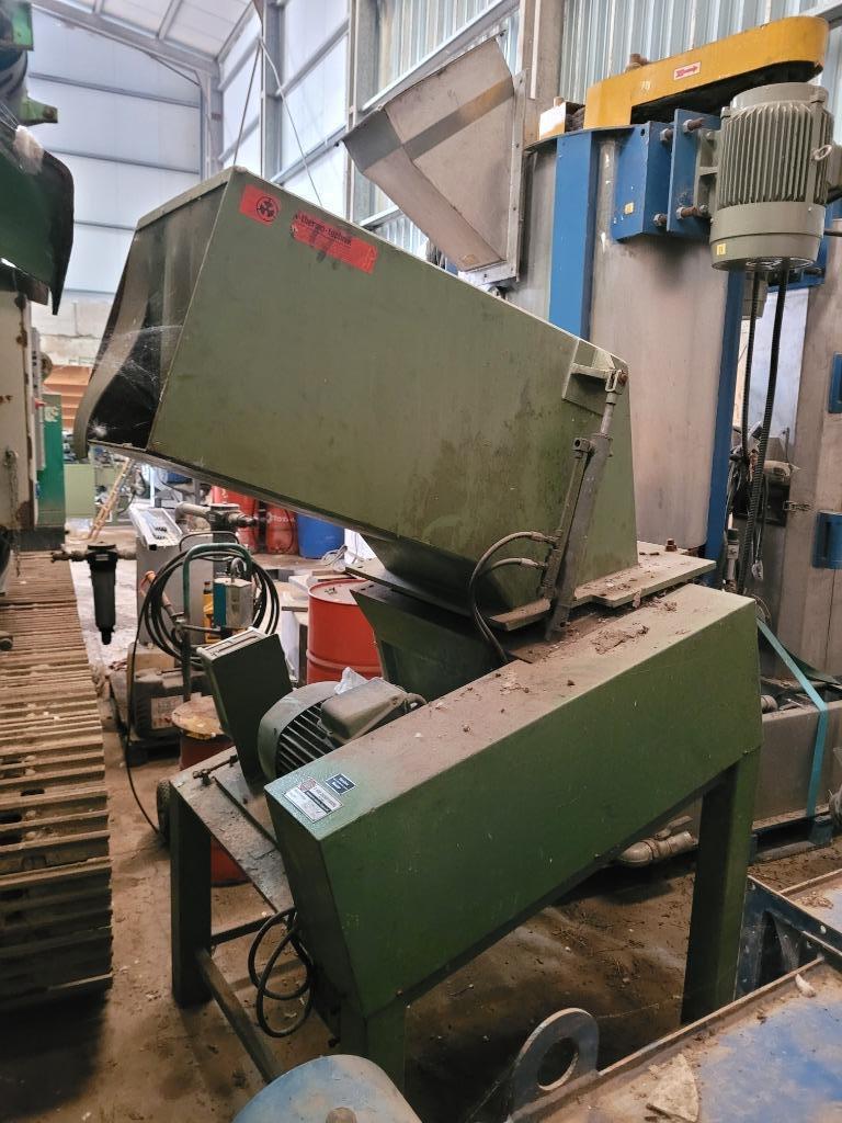 Déchiqueteur/granulateur, Enlèvement, Utilisé