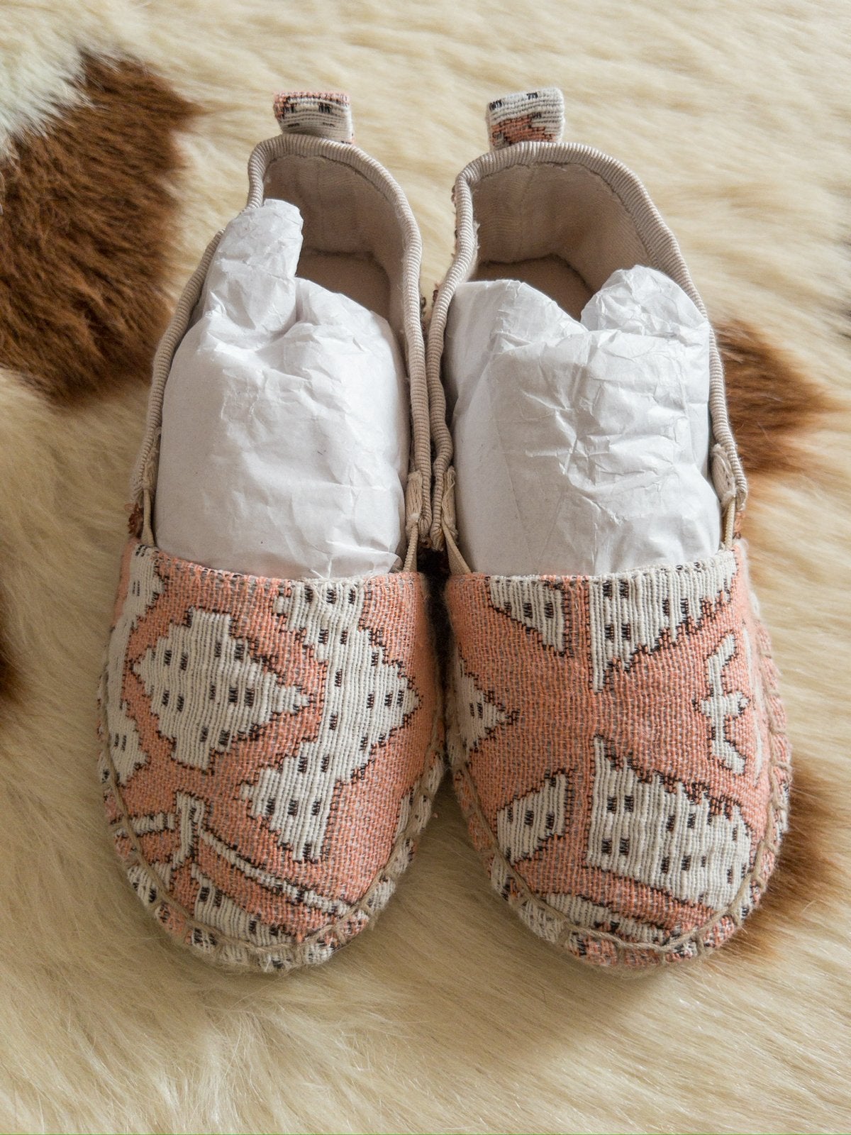 Espadrilles Louise Misha taille 27 convient aux plus petites, Neuf, Enlèvement ou Envoi, Autres types, Fille