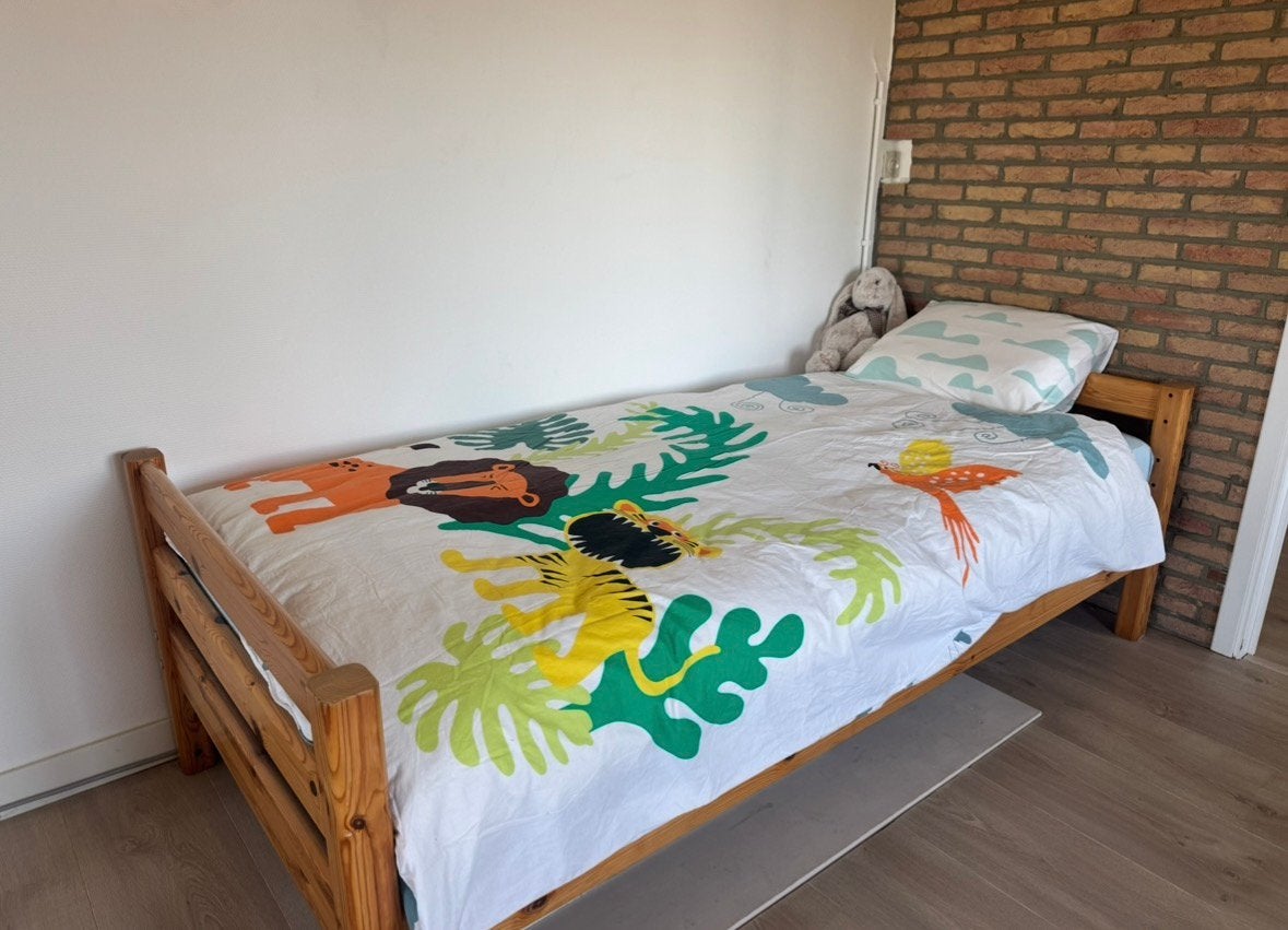 IKEA bed 90200 cm met verstelbare lattenbodem, Enlèvement, Utilisé, 200 cm