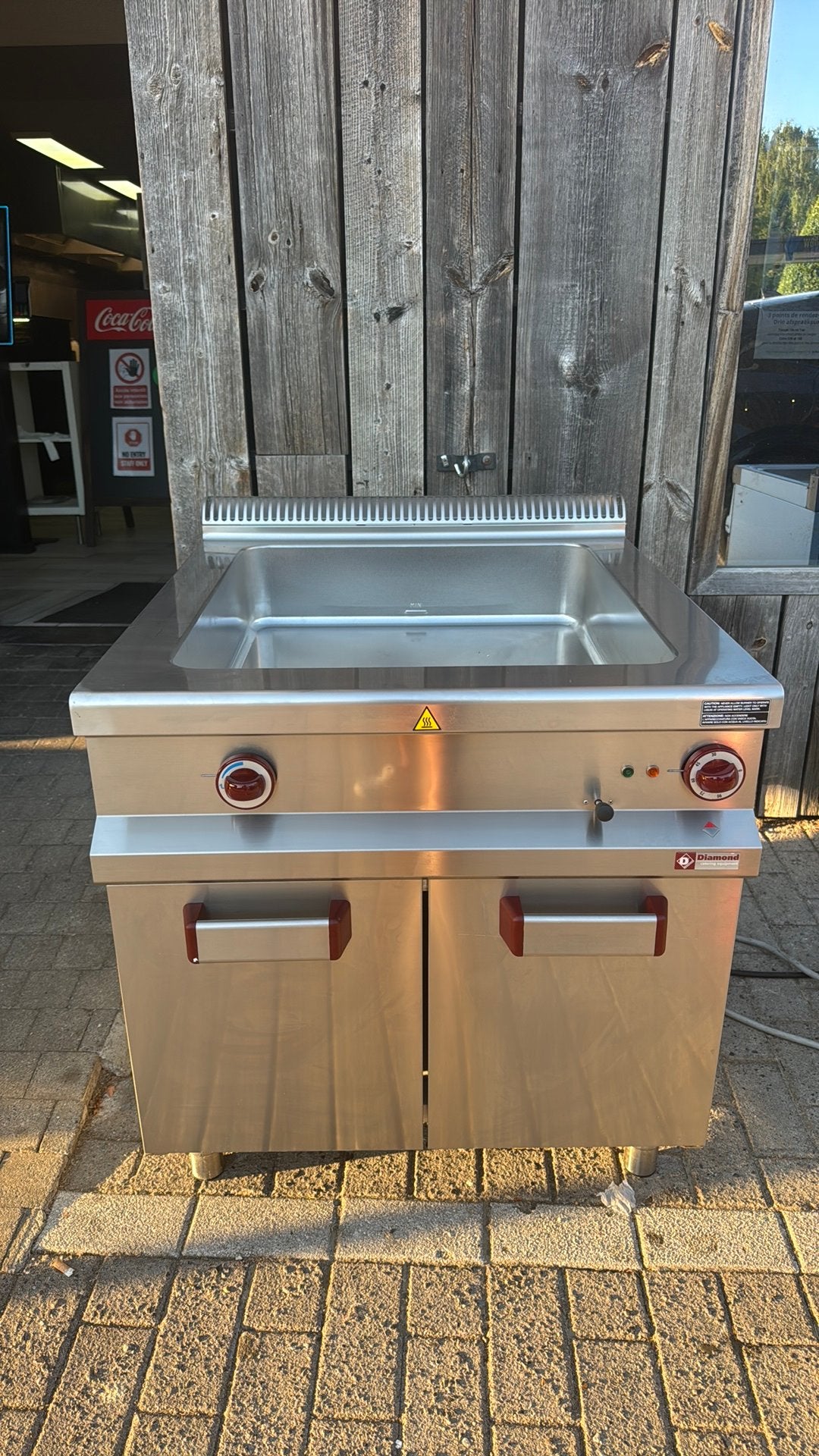 Bain marie Diamond neuve et Cuiseur a pattes, Ophalen