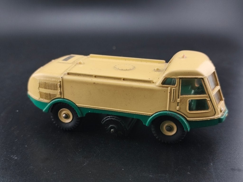 DINKY TOYS FRANCE LMV BALAYEUSE REF 596, Enlèvement ou Envoi, Comme neuf, Bus ou Camion, Dinky Toys
