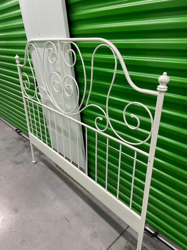 Bed IKEA leirvik 2 persoons +lattenbodems, Huis en Inrichting, Slaapkamer | Bedden, Zo goed als nieuw, Tweepersoons, 160 cm, 200 cm