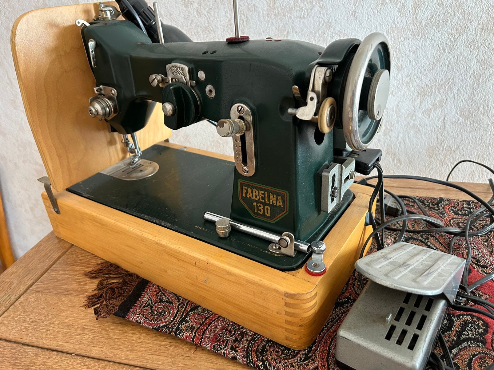 Machine à coudre Fabelna vintage, Enlèvement