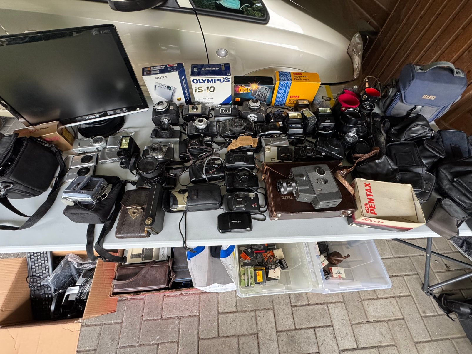 Verzameling Groot Lot Camera’s, lenzen, …, Enlèvement