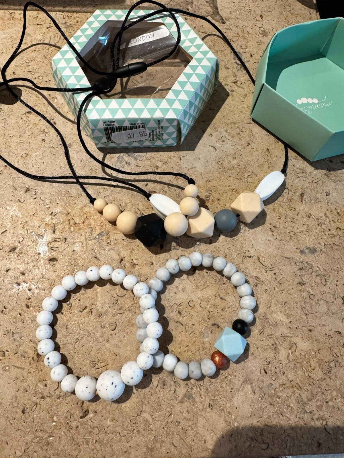 Bijtketting en armbanden, Kinderen en Baby's, Babykleding | Overige, Ophalen, Nieuw