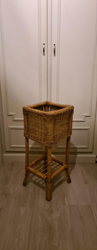 VINTAGE PLANTENSTAANDER/HOUDER ROTAN, Ophalen