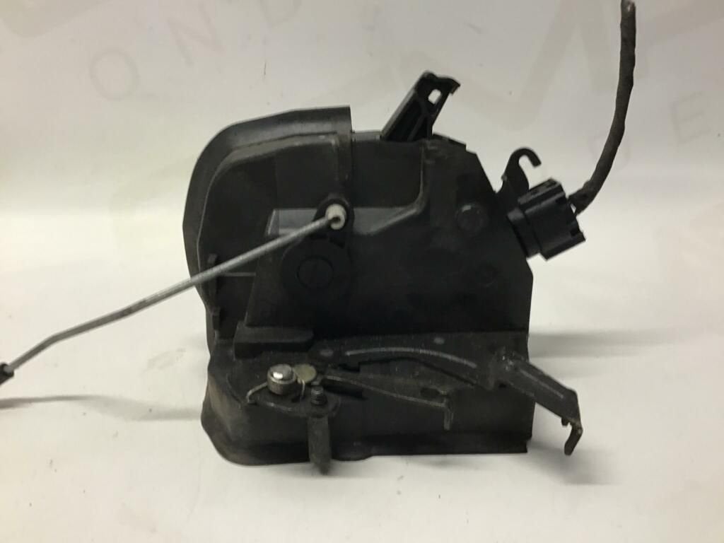 Deurslot mechaniek rechtsvoor BMW Compact E46 82534339, -, Utilisé, -, Enlèvement ou Envoi