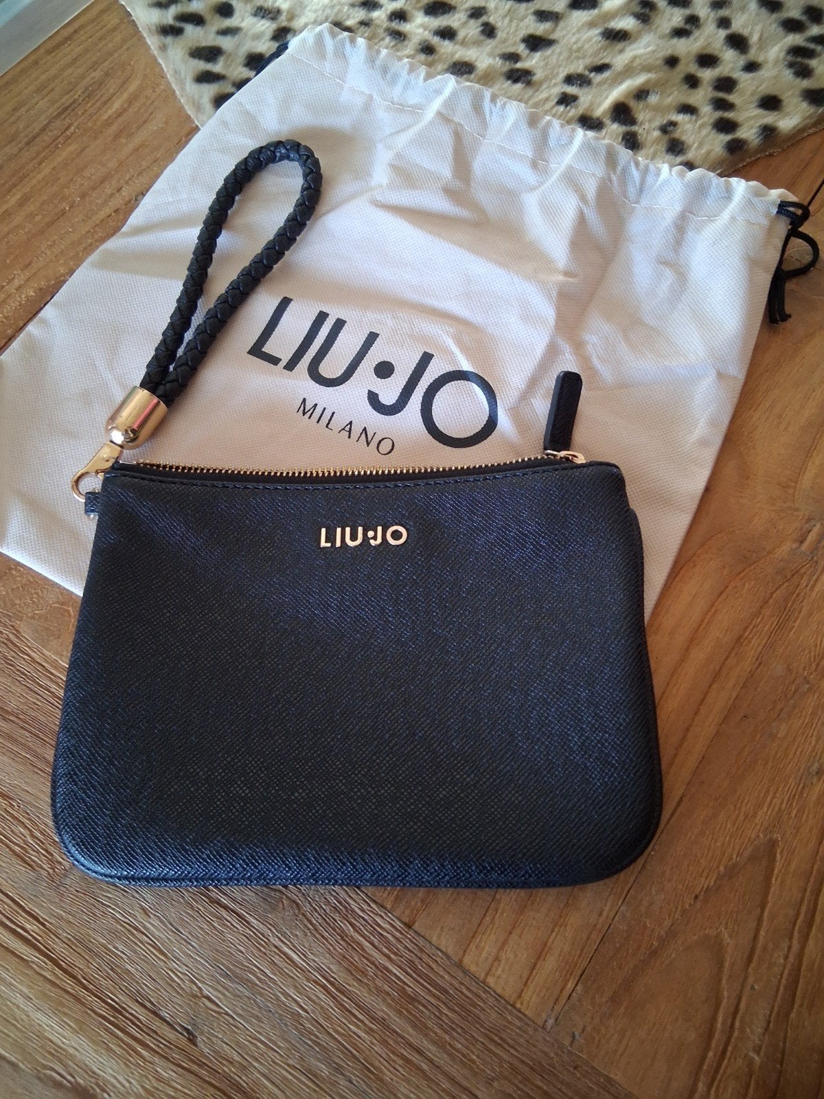 Liu jo etui of avondtasje zwart, Handtassen en Accessoires, Tassen | Damestassen, Ophalen of Verzenden, Avondtasje