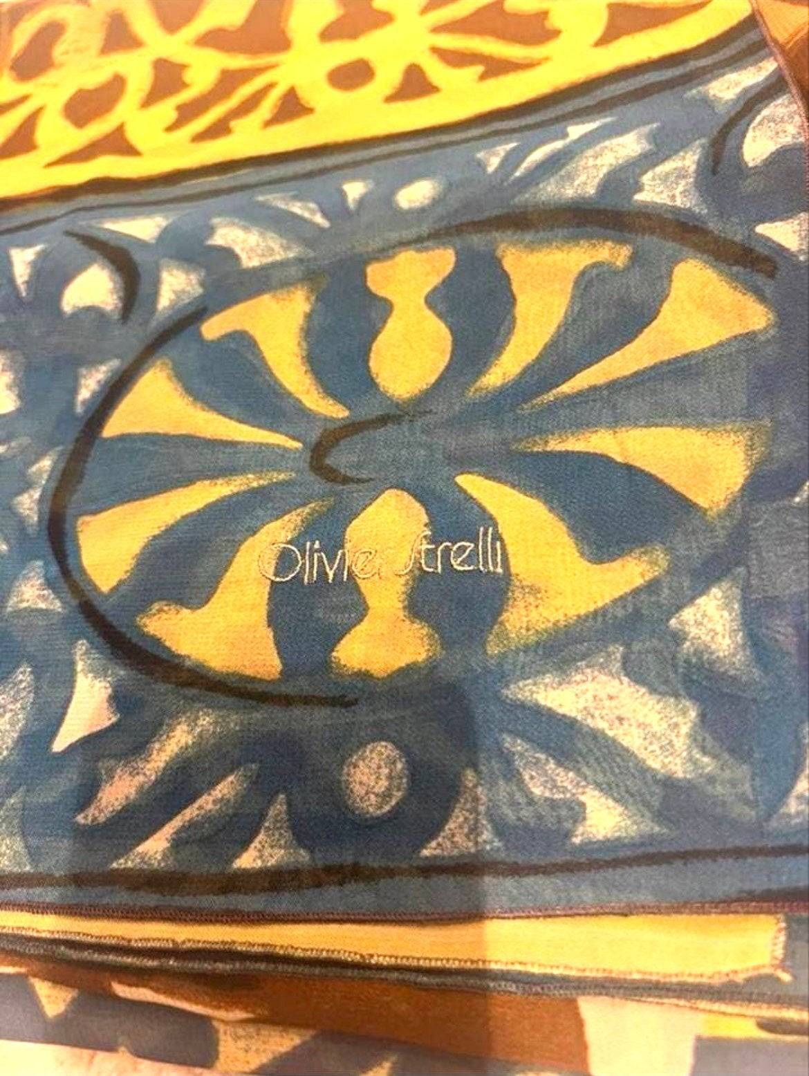 Olivier Strelli sjaal. 137cm x 137cm, Ophalen of Verzenden, Nieuw