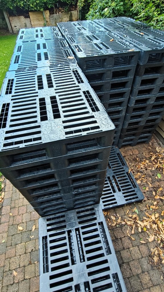50 kunststof paletten, Doe-het-zelf en Bouw, Ophalen, Gebruikt