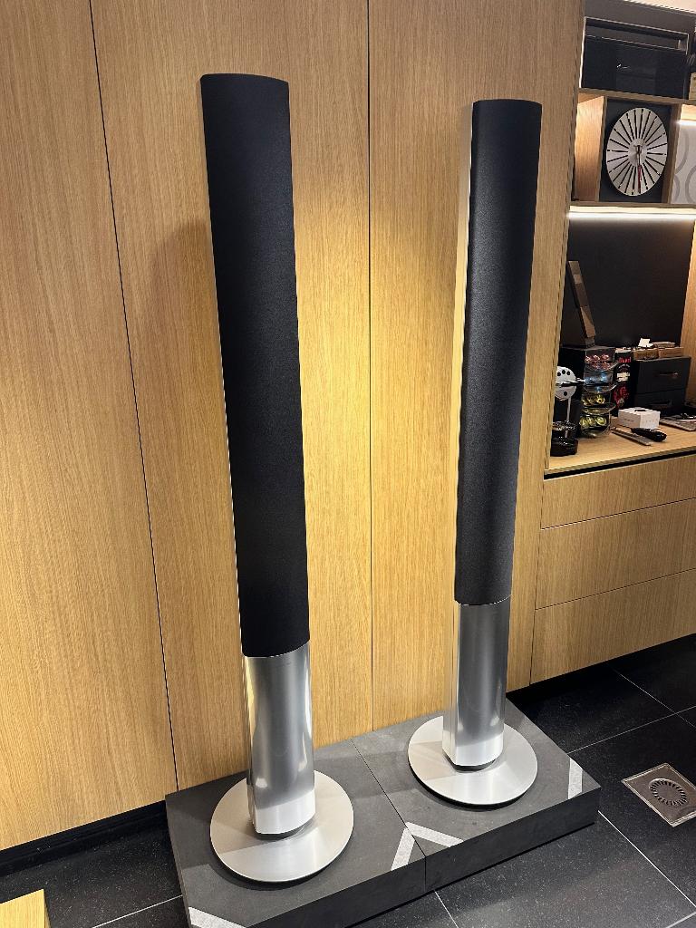 Bang & Olufsen Beolab 1 "last series" met nieuwe doeken B&O, Info@bang-olufsen.dk, Zo goed als nieuw, 120 watt of meer, Bang & Olufsen Alle 1 / DK-7600 Struer / Denmark