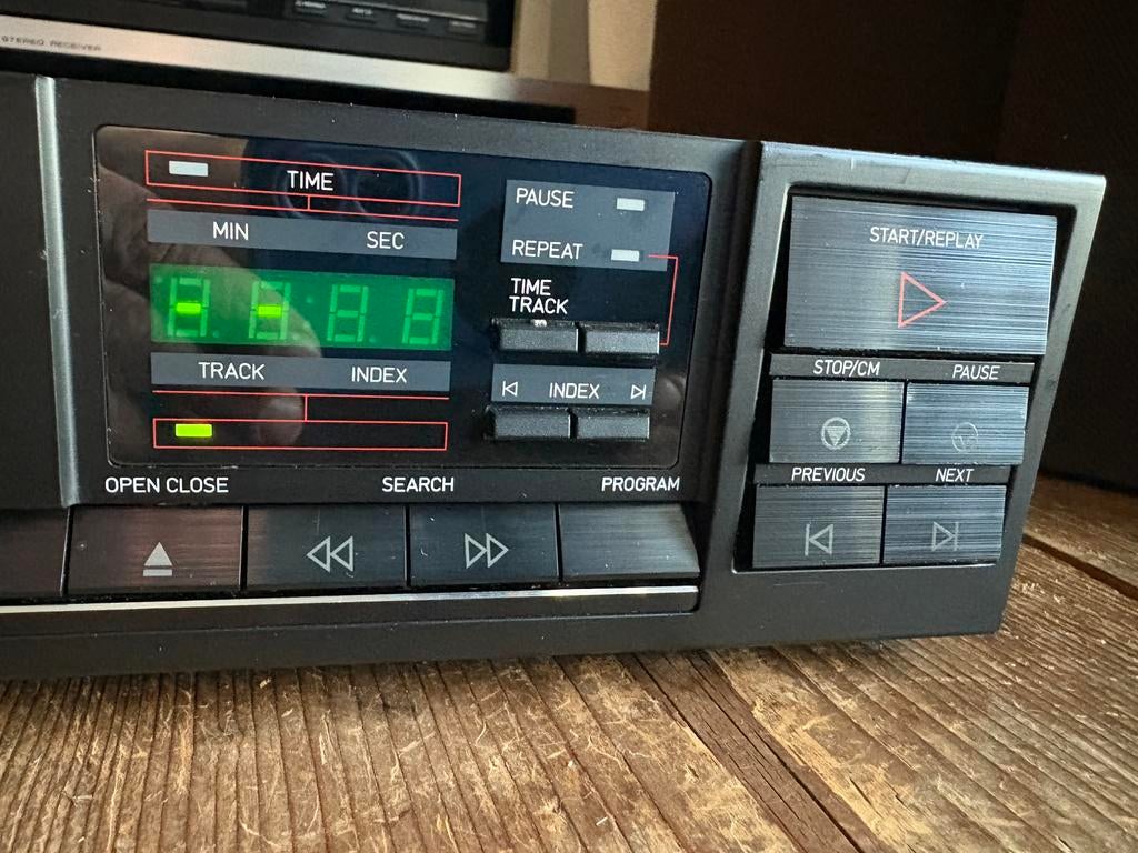 PHILIPS CD 160 vintage cd- onberispelijk en functioneel, Audio, Tv en Foto, Cd-spelers, Ophalen, Zo goed als nieuw, Philips
