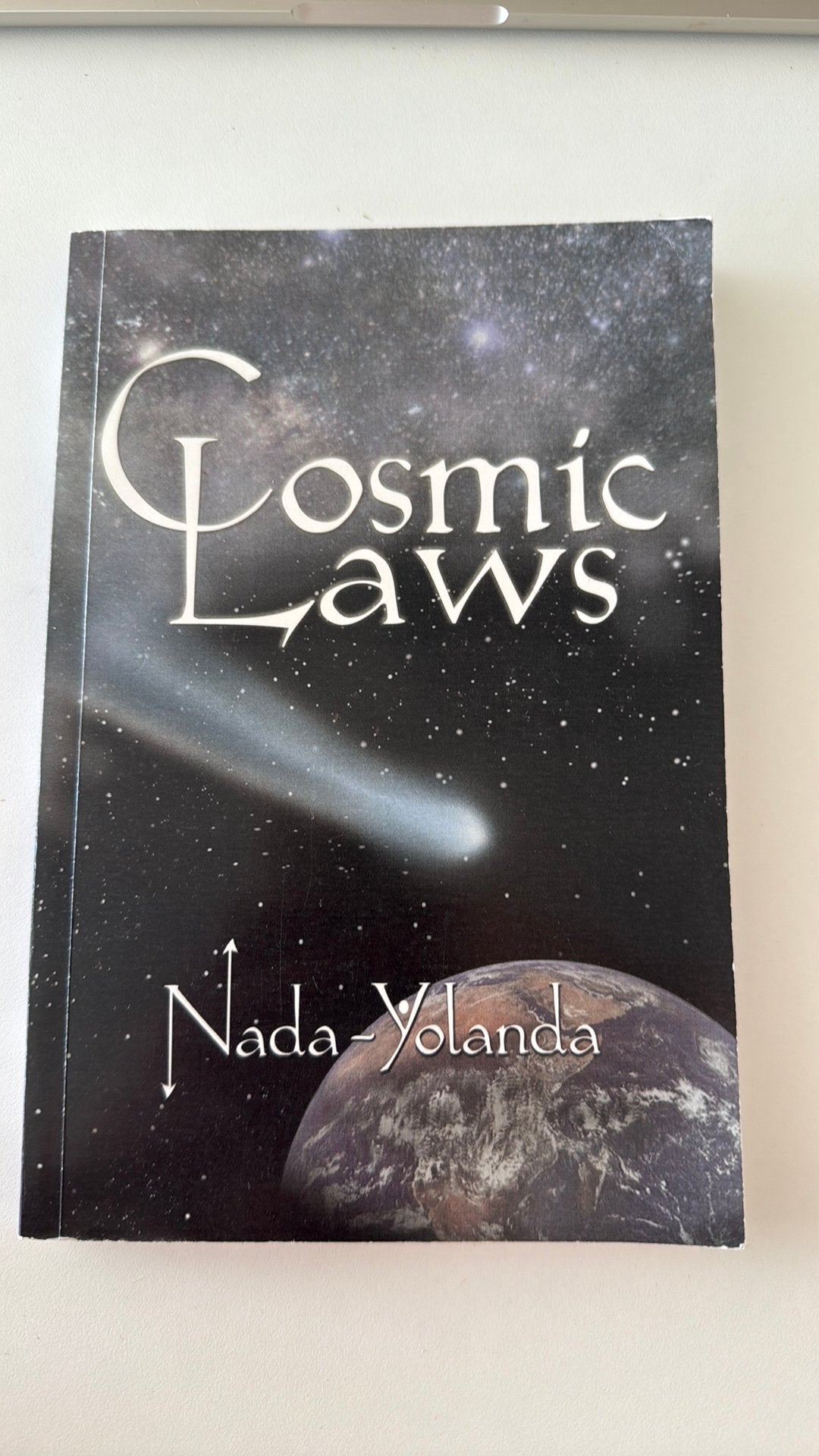 Lois cosmiques - Nada Yolanda, Livres, Ésotérisme & Spiritualité, Enlèvement ou Envoi, Comme neuf