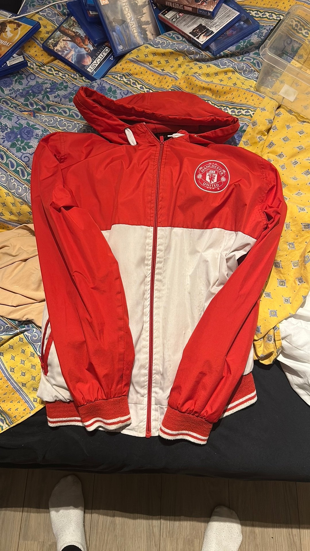 Manchester united jas wit rood, Ophalen, Zo goed als nieuw, Maat 48/50 (M), Rood