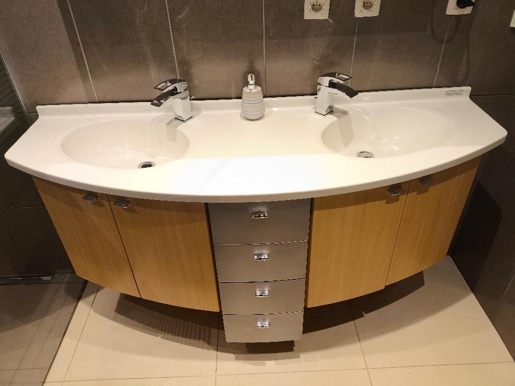 Dubbele marmeren wastafel "Detremmerie" + onderkast + kranen, Doe-het-zelf en Bouw, Sanitair, Ophalen, Zo goed als nieuw, Steen