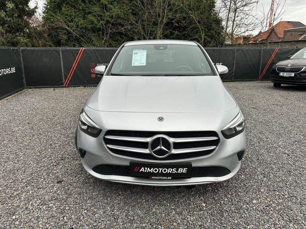 MERCEDES BKLASSE 180, Autos, Mercedes-Benz, Argent ou Gris, Achat, Entreprise, Noir