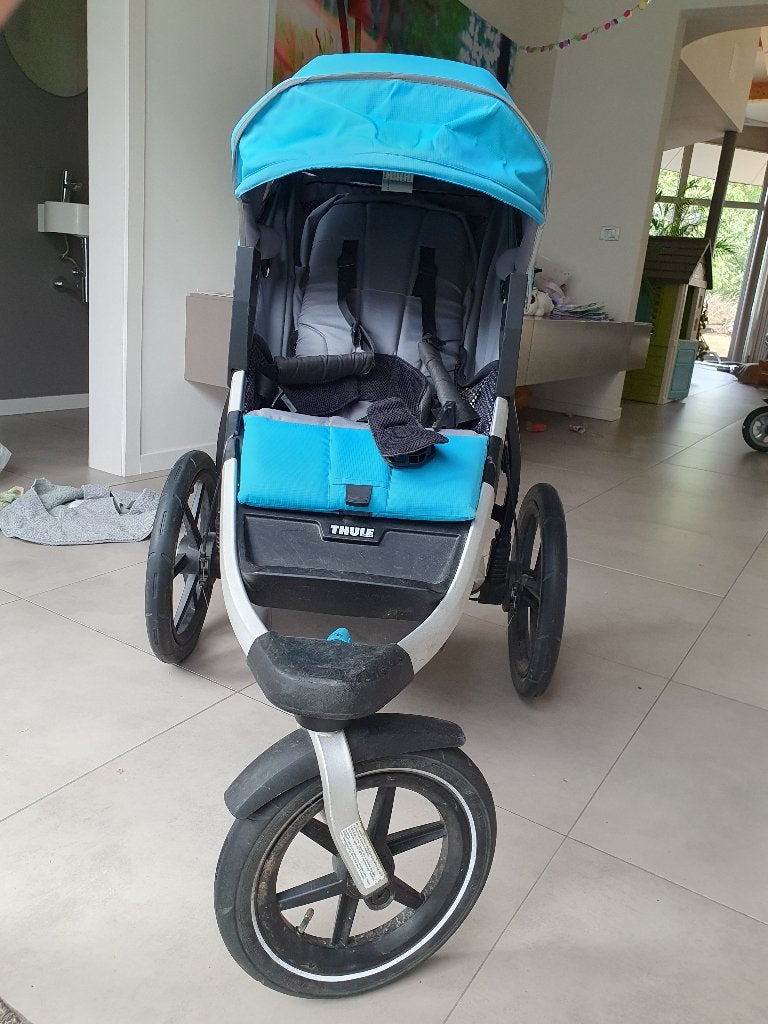 Thule Urban Glide 2 kinderwagen met reiswieg, Gebruikt, Luchtbanden, Ophalen, Kinderwagen