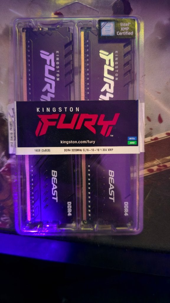 16gb 2x8 ram kingston fury 3200Mhz cl16 intel xmp, Computers en Software, DDR4, Ophalen of Verzenden, Zo goed als nieuw, Desktop