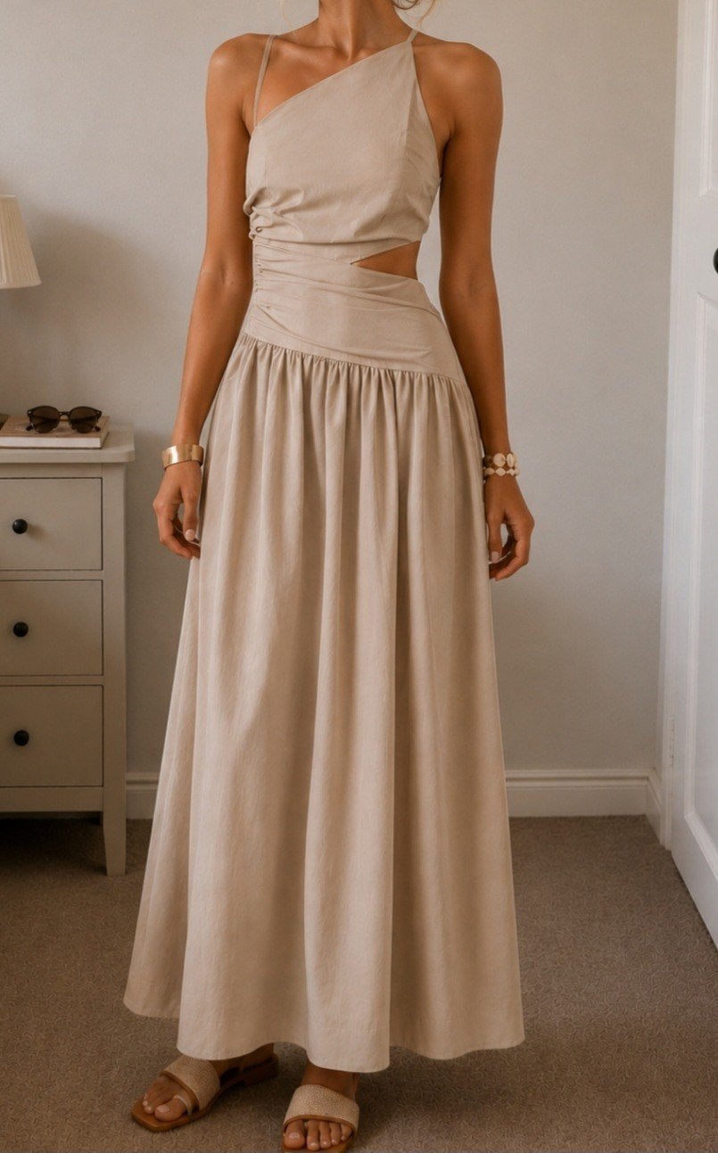 Beige one-shoulder maxi jurk | Nieuw | Maat M (38), Kleding | Dames, Gelegenheidskleding, Maat 38/40 (M), Overige typen, Verzenden