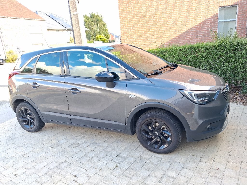 Opel Crossland X 1.2 essence, 96KW, comme neuf, 50200 km, Argent ou Gris, 1280 kg, Entretenue par le concessionnaire, Noir