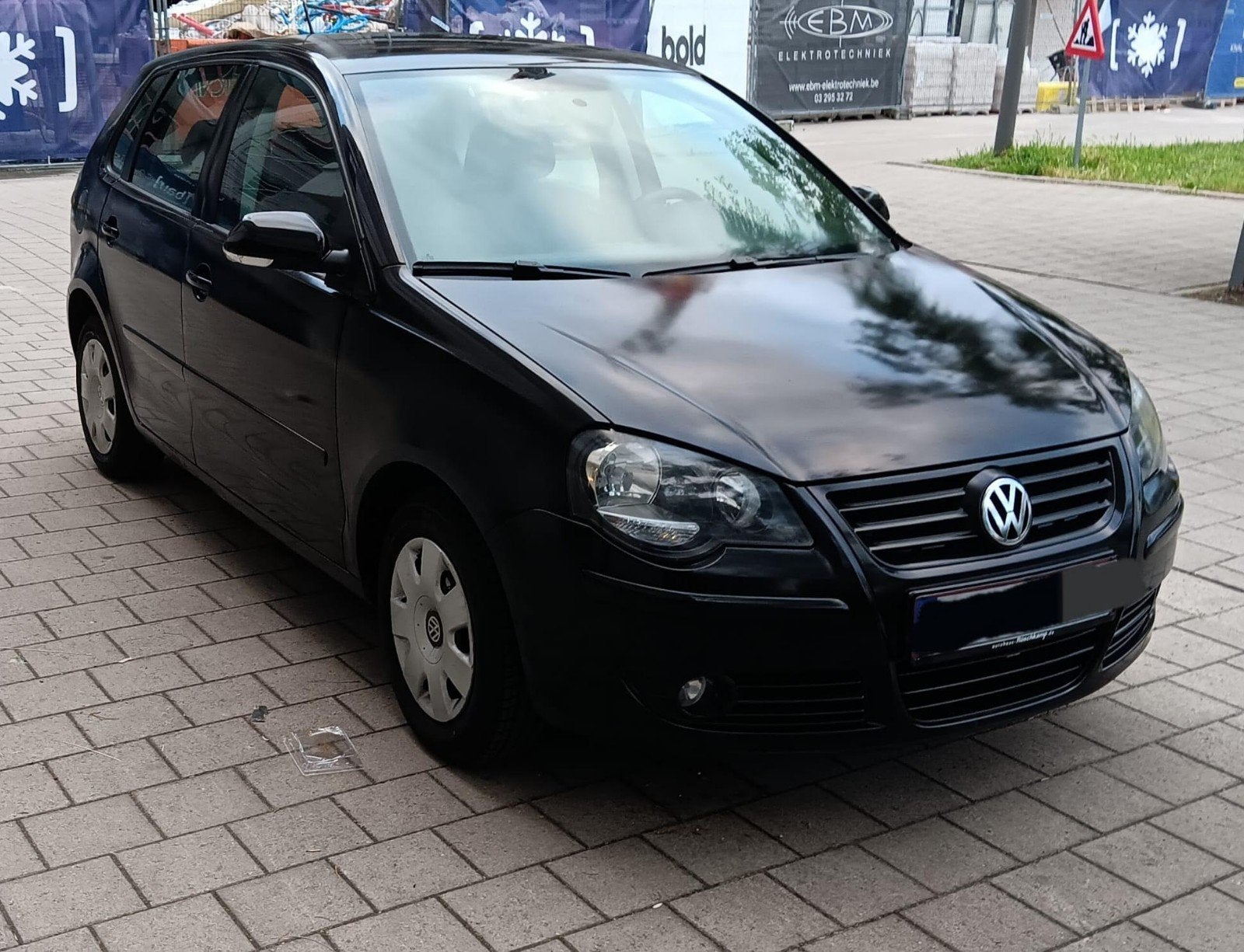 Volkswagen Polo 2008 1,2 benzine met verkoopkeuring, Auto's, 1198 cc, Zwart, Particulier, Euro 4