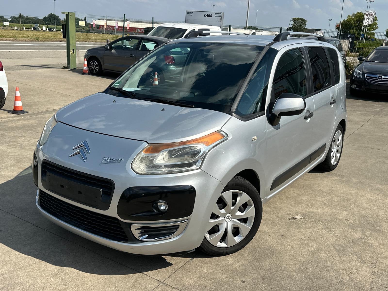 Citroën C4 Picasso 1.4L Essence, Autos, Argent ou Gris, Achat, Entreprise, Boîte manuelle