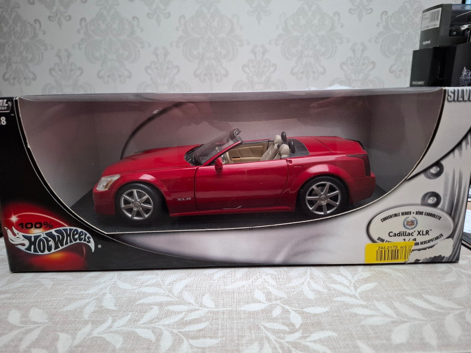 1/18 Hotwheels Cadillac XLR Convertible, Ophalen of Verzenden