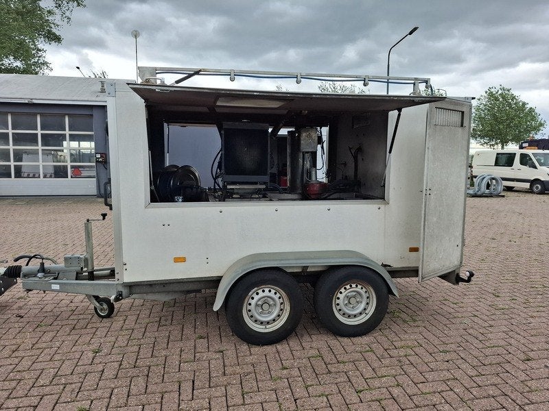 Hogedrukreiniger warmwater, Ophalen