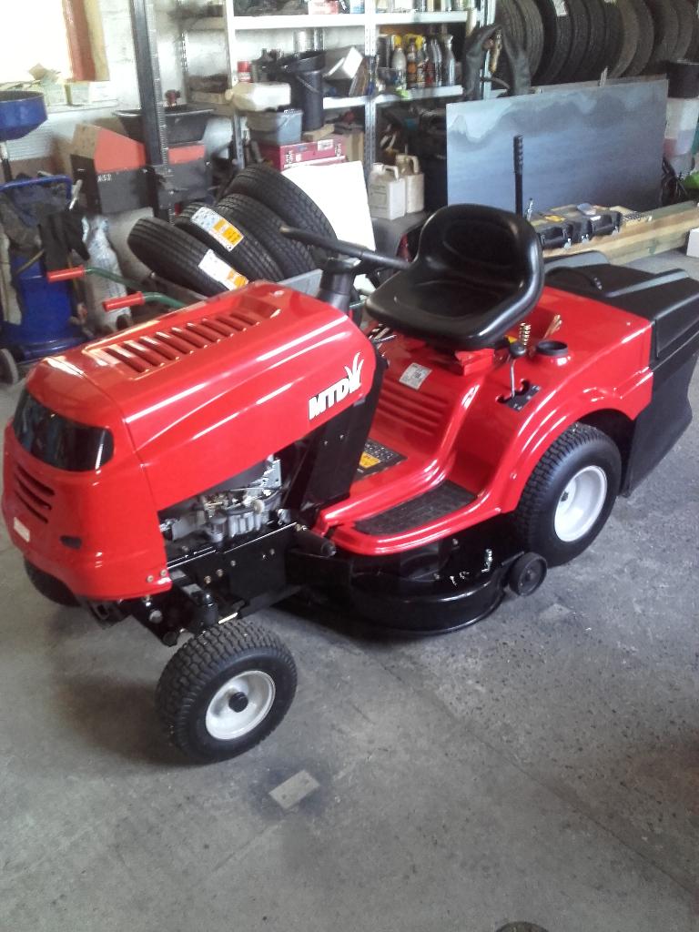 tracteur tondeuse MTD, Comme neuf, Enlèvement, 90 à 120 cm, Démarrage électrique