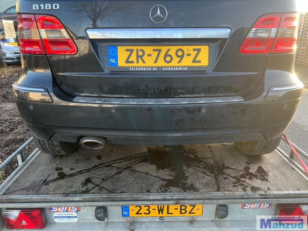 MERCEDES B KLASSE W245 Zwart 191 achterbumper 2004-2011, Auto-onderdelen, Gebruikt, Mercedes-Benz AG, Mercedes-Benz, Mercedesstrasse 120
70372  Stuttgart, DE