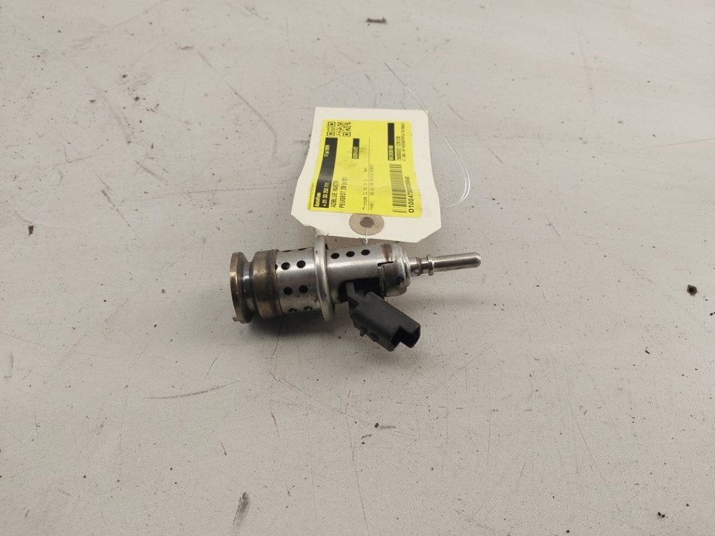 INJECTEUR ADBLUE 208 II (UB / UH / UP) (|9813930180|), Kontakt-peugeot@peugeot.com, Utilisé, Peugeot Deutschland GmbH, Bahnhofsplatz
65423  Rüsselsheim, DE