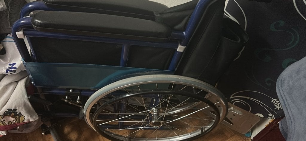Fauteuil roulant, Divers, Enlèvement, Pliant, Comme neuf, Fauteuil roulant à pousser