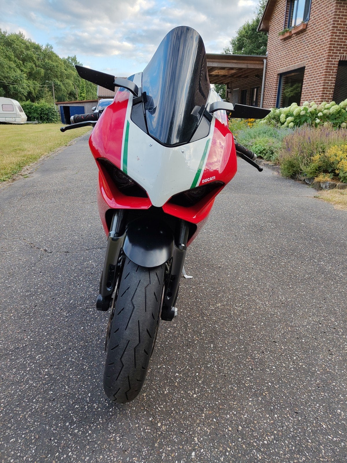 Ducati Panigale V2 2020, Échappement sport, 2 cylindres, Sport, Particulier
