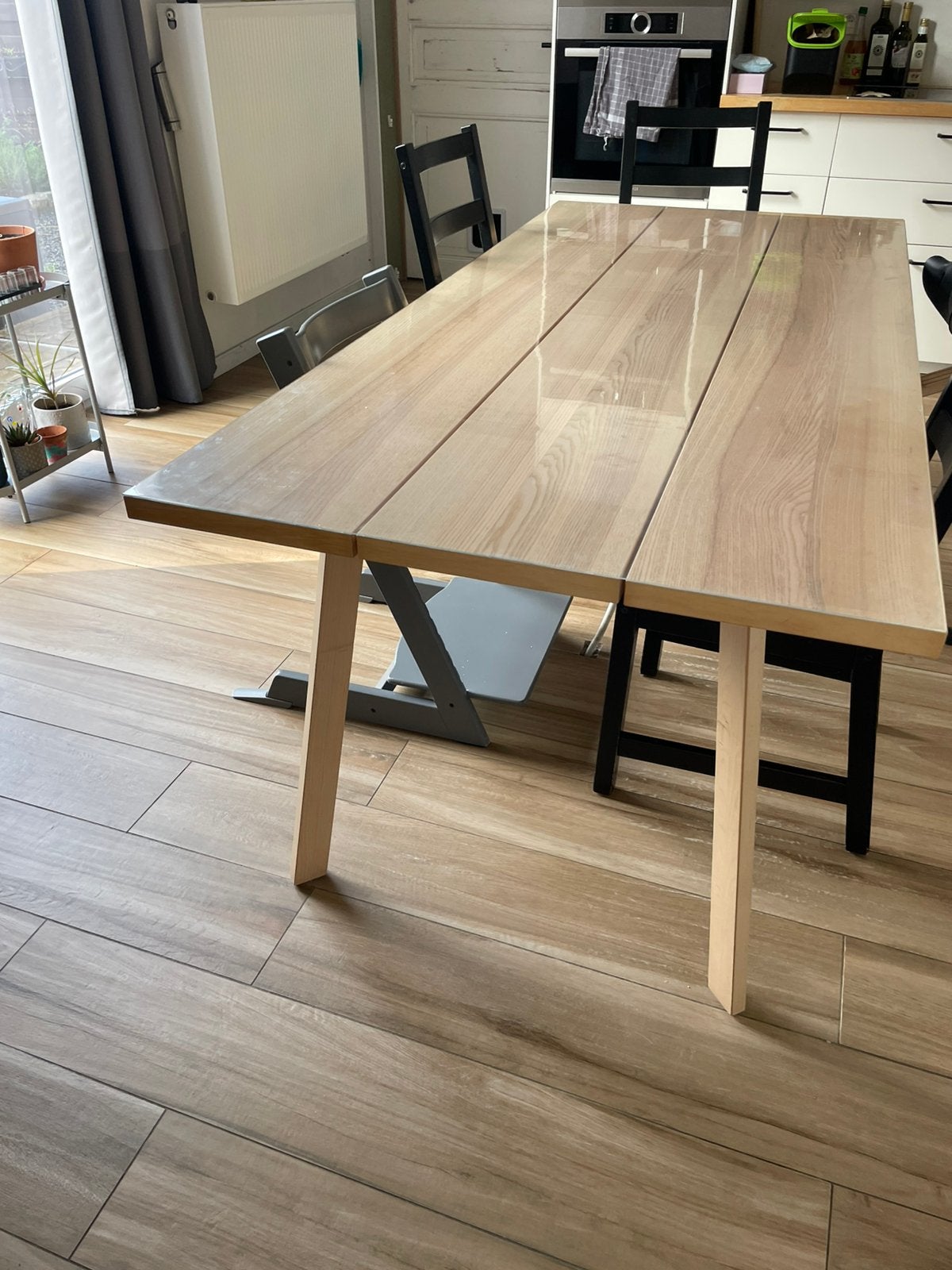 Tafel YPPERLIG ikea, Ophalen, Zo goed als nieuw