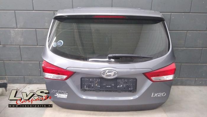 Hayon d'un Hyundai IX20 (ZAR), Autos : Pièces & Accessoires, Carrosserie & Tôlerie, Haillon arrière, Hyundai, Utilisé, 3 mois de garantie