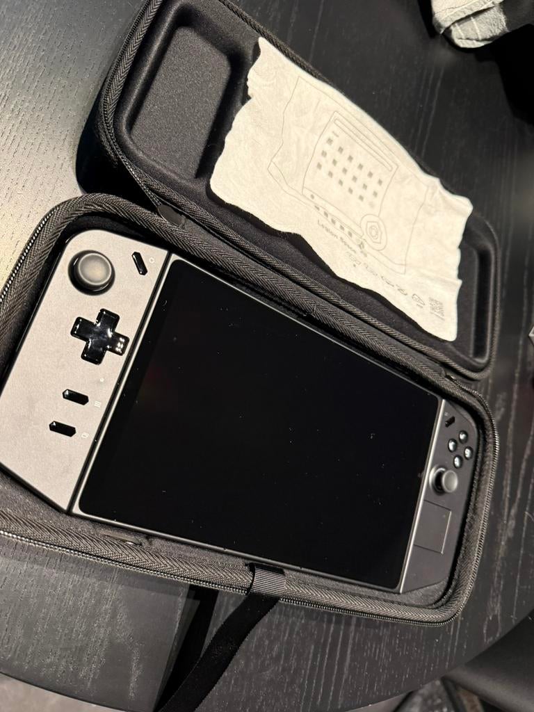 Lenovo Legion Go handheld gaming PC, Games en Spelcomputers, Ophalen, Zo goed als nieuw, Overige modellen, Overige typen