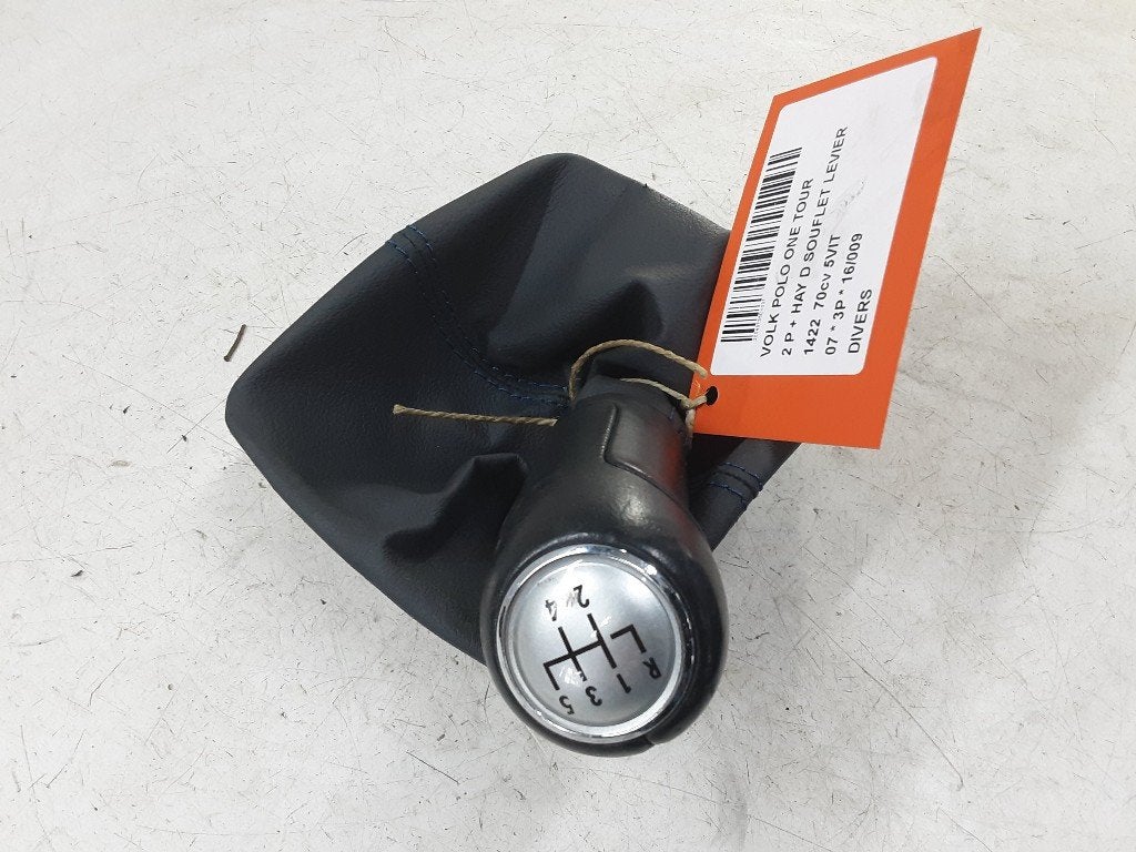 LEVIER DE CHANGEMENT DE VITESSES Polo IV (9N1 / 2/3), Autos : Pièces & Accessoires, Volkswagen, Mevr. I. Hauben, Utilisé, Rue de l'Espoir 34 34
4030  GRIVEGNÉE, BE