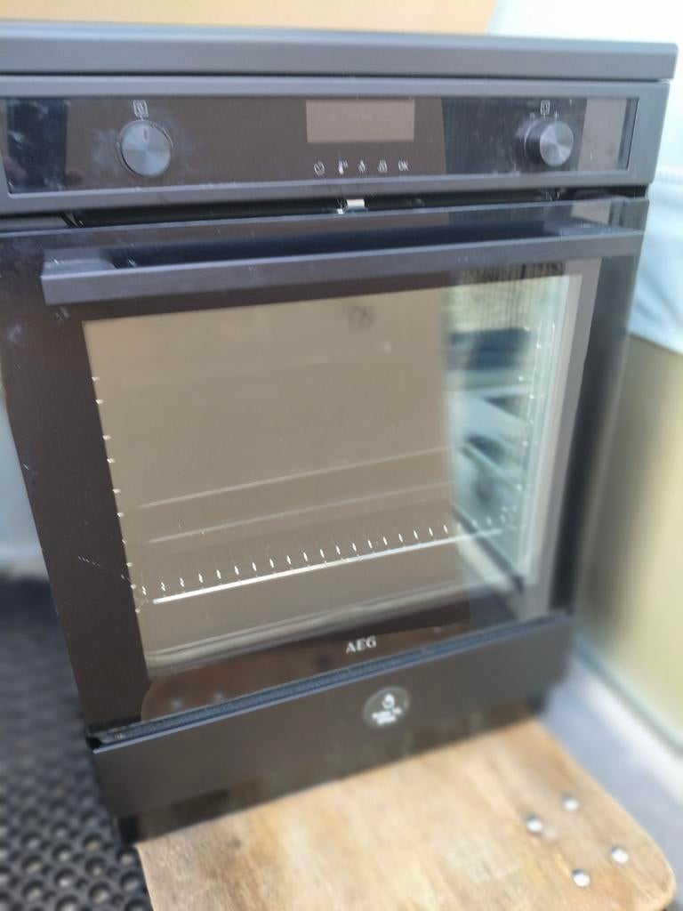 AEG fornuis inductie kookplaat 450euro, Elektronische apparatuur, Ophalen, AEG, Oven