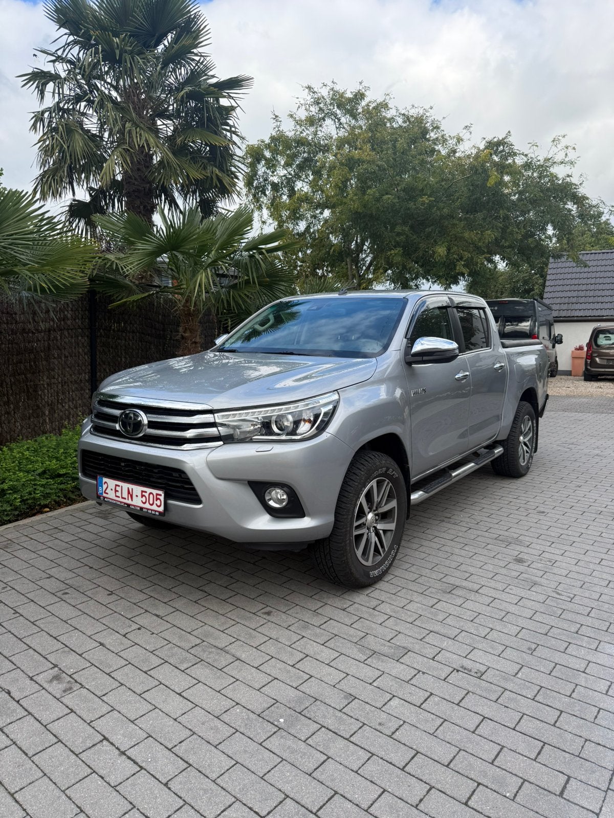 Toyota hilux 2.4, Autos, Cuir, Argent ou Gris, Achat, Euro 6