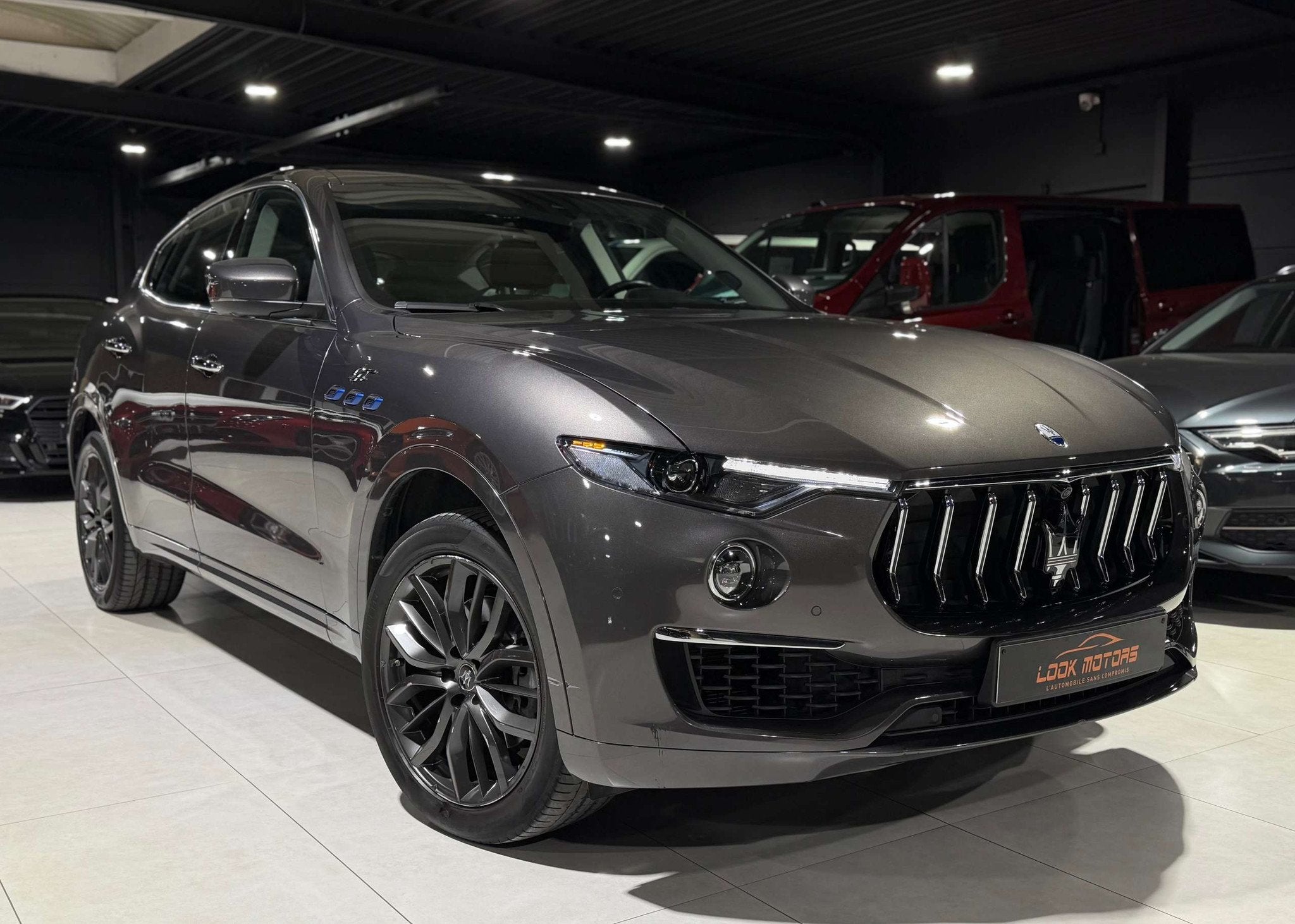 Maserati Levante GT 2.0 L4 mHEV 330CV SUSPENSION CARBONE CUI, Autos, Maserati, Cuir, Argent ou Gris, Achat, Euro 6