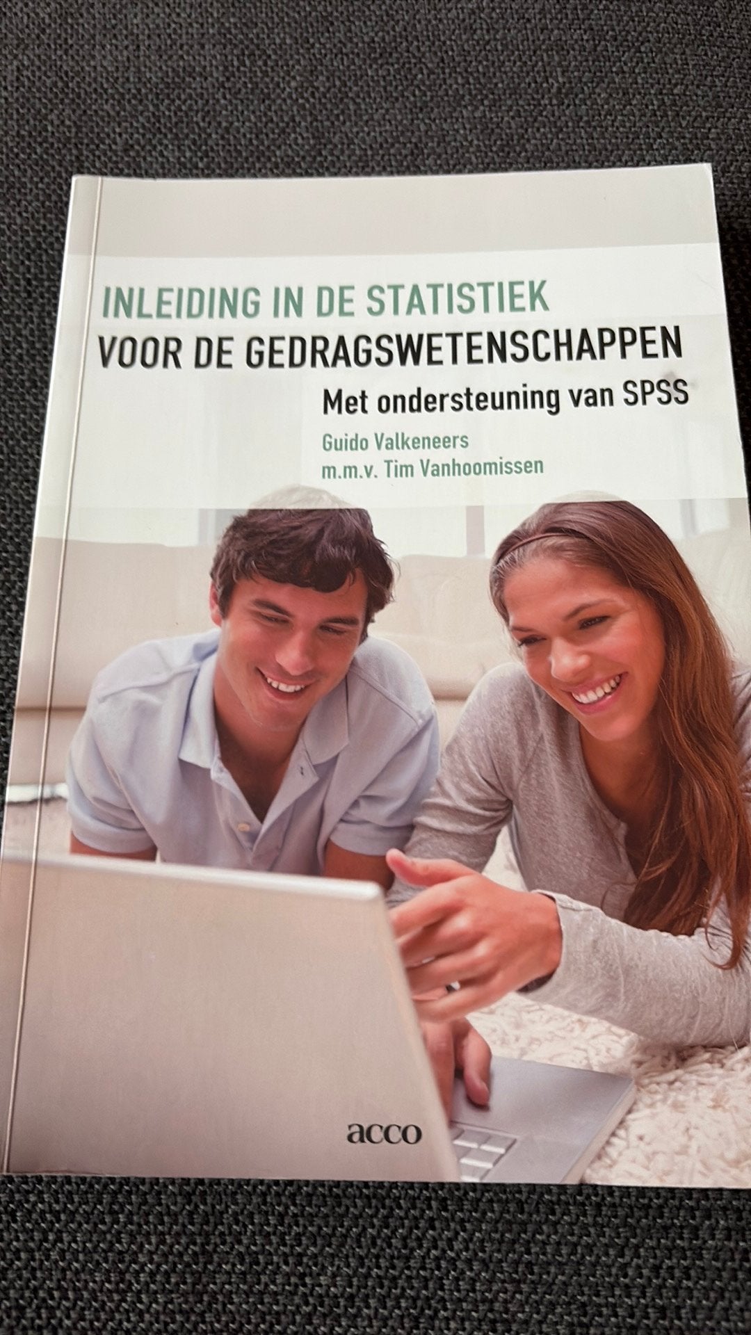 Inleiding statistiek voor de gedragswetenschappen met SPSS, Ophalen of Verzenden, Tim Vanhoomissen; Guido Valkeneers
