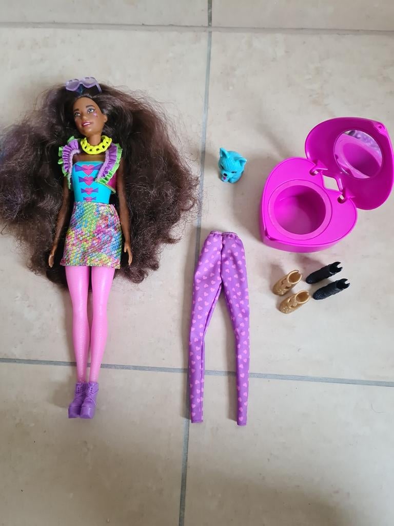 Barbie color reveal, Kinderen en Baby's, Ophalen, Barbie
