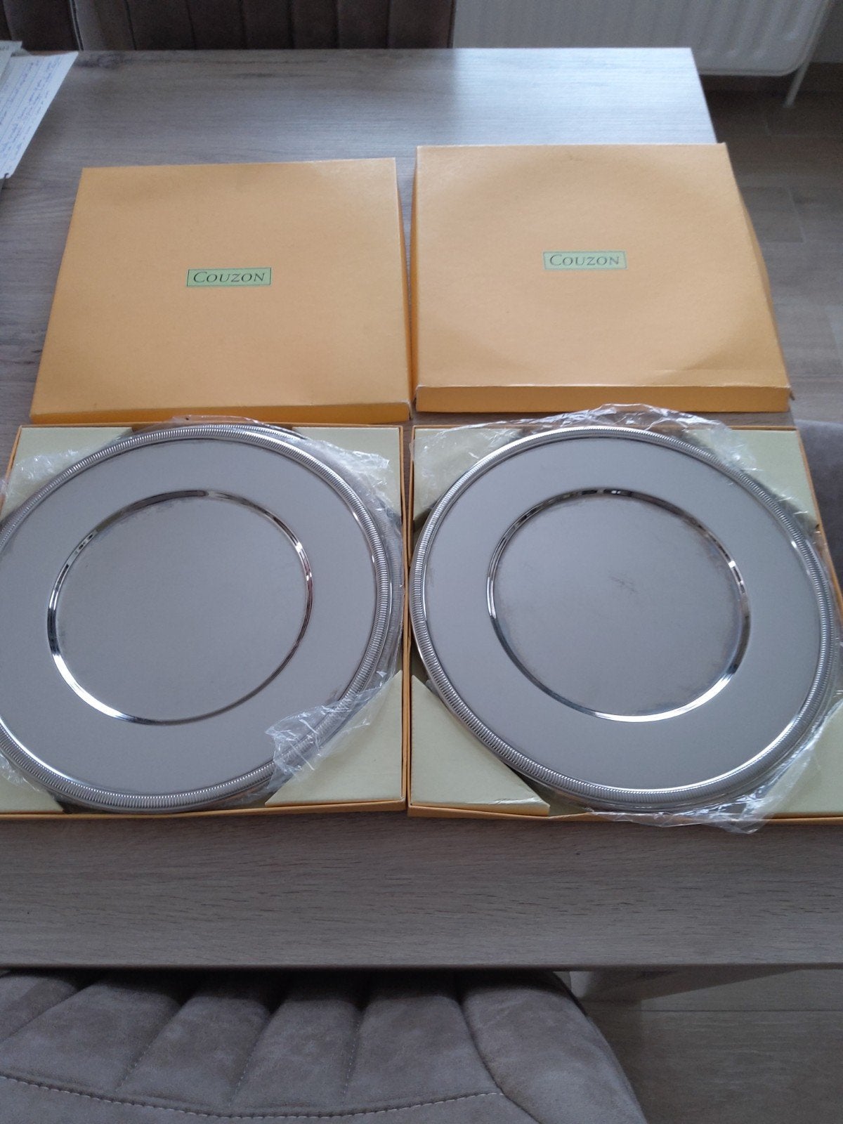 12 sous assiettes en inox 18/10 de Jean Couzon, Ophalen, Overige materialen, Zo goed als nieuw, Onderbord