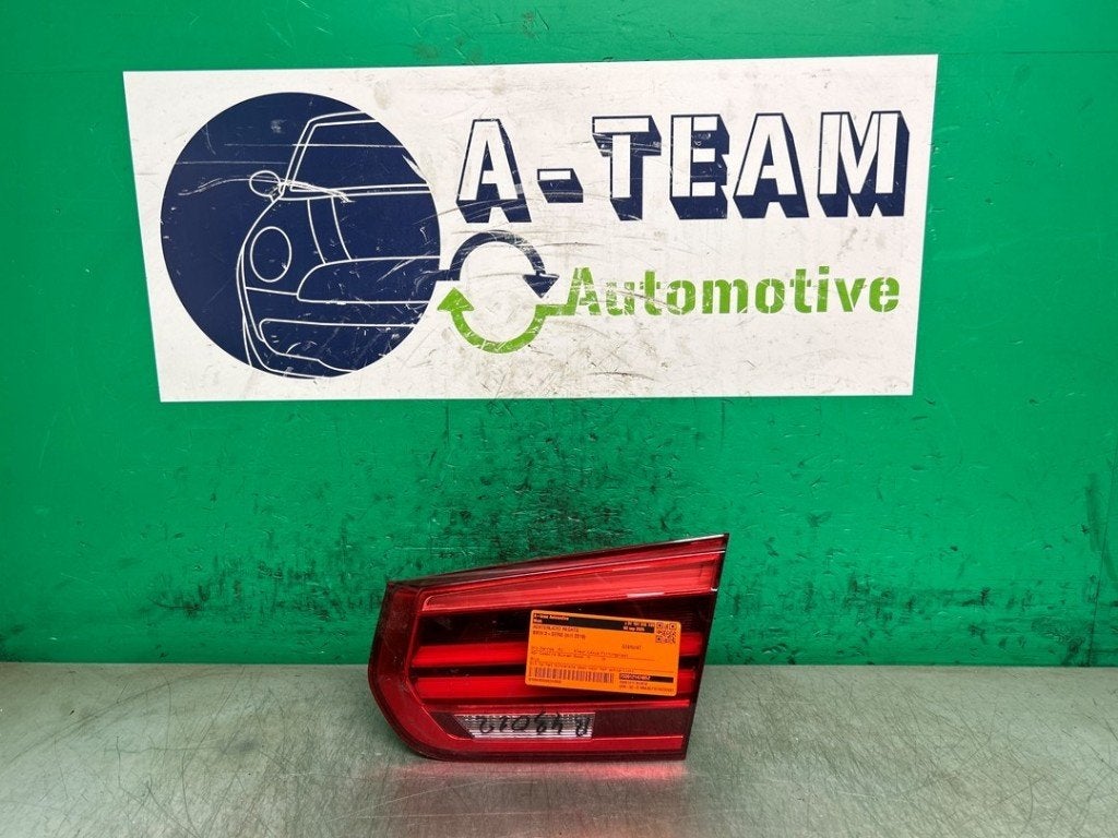 FEU ARRIÈRE DROIT BMW 3 serie Touring (F31), Utilisé, BMW, Petuelring 130
80809  München, DE, Bayerische Motoren Werke AG